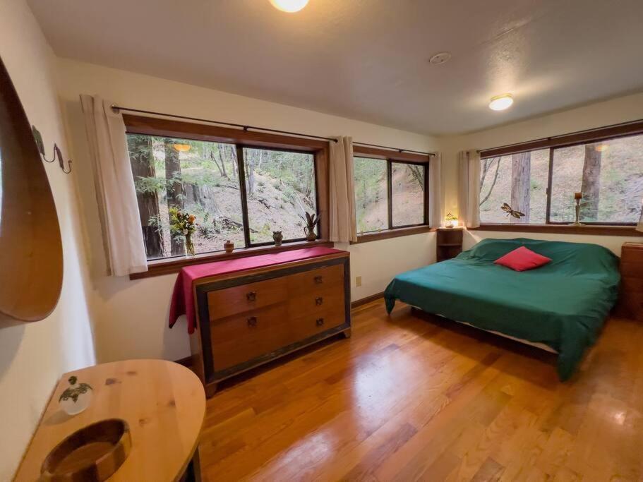 Little House In The Redwoods With A Hot Tub! Apartment Garberville Exterior foto
